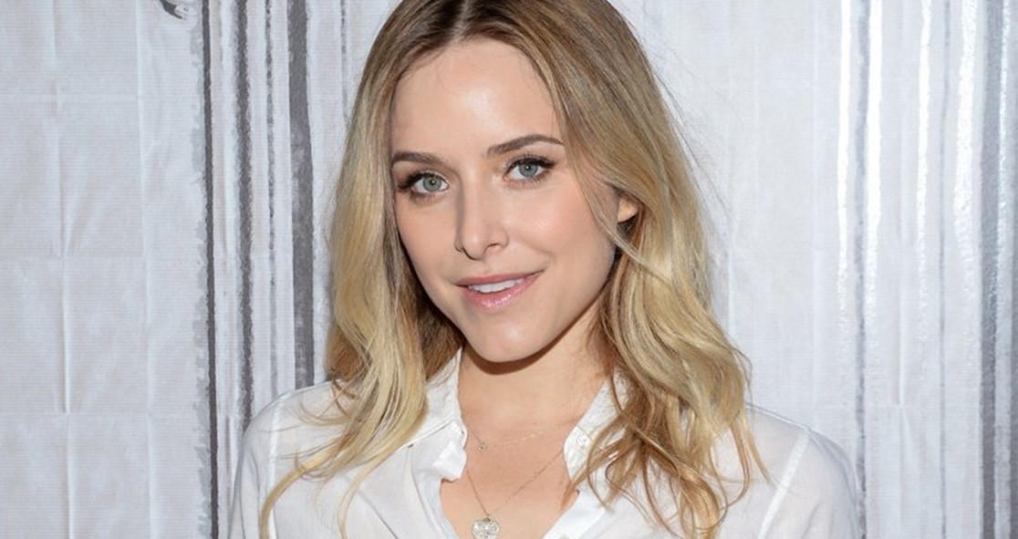 Jenny Mollen Poses Nude to Get Real About C-Section Scars 