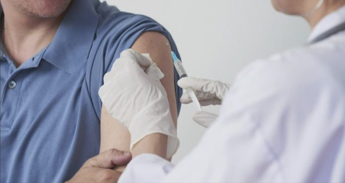 Health Officials Express Concern Over ‘Twindemic,’ Urge People To Take Flu Shot